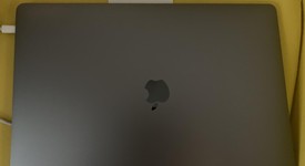 Good
													MacBook Pro 2017 (With Touch Bar) - 15" - I7, Gray, 1 TB, 16 GB, photo 4 of 6