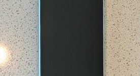Mint
													Google Pixel 9 - Unlocked, Wintergreen, 128 GB, 12 GB, G2YBB, photo 4 of 11