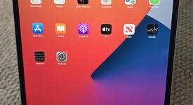 Good
													Apple iPad Pro 10.5" - Wi-Fi, Silver, 256 GB, photo 1 of 6
