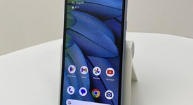 Mint
													Google Pixel 7a - Unlocked, Sea, 128 GB, 8 GB, GWKK3, photo 1 of 5