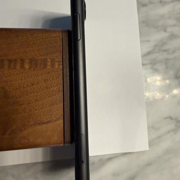 Apple iPhone 11 - AT&T, 64 GB, Black, A2111