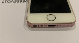Good
													Apple iPhone SE 1st Gen 2016 - Verizon, Rose Gold, 32 GB, A1662, photo 5 of 6