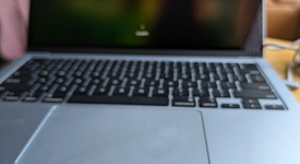 Good
													MacBook Air 2025 (M4) - 13" - Apple M4, Sky Blue, 512 GB, 24 GB, photo 6 of 6