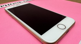 Good
													Apple iPhone 8 - Unlocked, Gold, 64 GB, A1863, photo 4 of 14