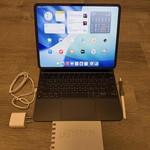Good Apple iPad Pro 13 inch (M5) 2025 - Wi-Fi, 256 GB, Space Black, Apple M5 9-Core, A3360, Standard Glass