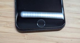 Good
													Apple iPhone SE 3rd Gen 2022 - Unlocked, Midnight, 256 GB, A2595, photo 4 of 15