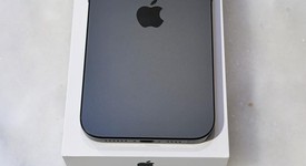 Good
													Apple iPhone 16 Pro Max - Unlocked, Black, 512 GB, A3084, photo 4 of 5