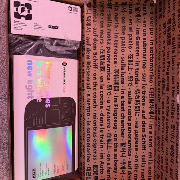 Steam Deck OLED - 512 GB, Black, 16 GB, AMD