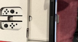 Mint
													Nintendo Switch - OLED - White, 64 GB, photo 4 of 14