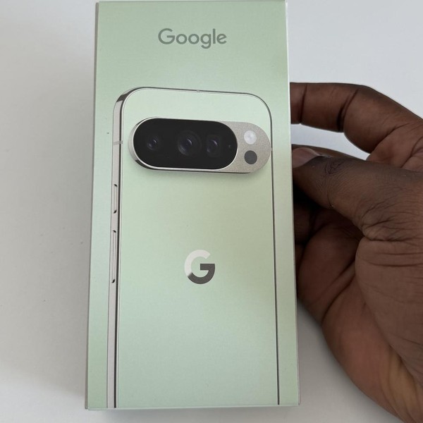 Google Pixel 10 Pro - Unlocked, 256 GB, Jade, G4QUR
