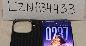 Mint
													Oppo Find X9 Pro - Unlocked Non-US, Titanium Charcoal, 512 GB, 16 GB, photo 1 of 13