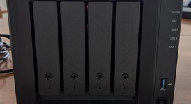 Mint
													Synology NAS, photo 4 of 12