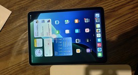 Mint
													Apple iPad Pro 11" 4th Gen 2022 - Wi-Fi, Gray, 256 GB, photo 4 of 7