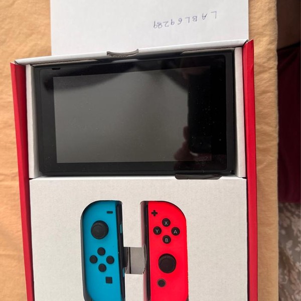 Nintendo Switch - 32 GB, Red & Blue, Mario Red & Blue Edition