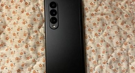 Good
													Samsung Galaxy Z Fold3 5G - Verizon, Black, 512 GB, 12 GB, SM-F926U, photo 5 of 7