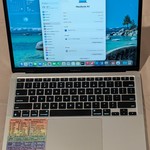 Good MacBook Air 2020 - 13 inch - 256 GB, Silver, 8 GB, Apple M1