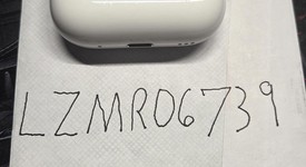 Used
													Apple AirPods Pro 2 - USB-C, photo 4 of 5