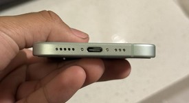 Mint
													Apple iPhone 15 - Unlocked, Green, 128 GB, A2846, photo 2 of 10