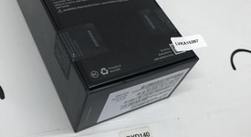 New
													Samsung Galaxy S10e - Verizon, Black, 128 GB, 6 GB, SM-G970U, photo 3 of 3