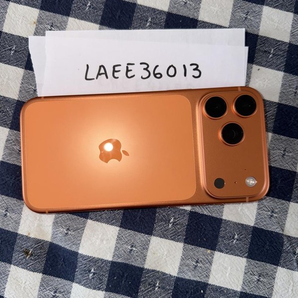 Apple iPhone 17 Pro Max - Xfinity, 256 GB, Cosmic Orange, A3257