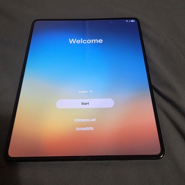 Samsung Galaxy Z Fold5 - Unlocked, 1 TB, Black, 12 GB, SM-F946U1