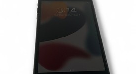 Good
													Apple iPhone 7 Plus - T-Mobile, Black, 32 GB, A1784, photo 1 of 8