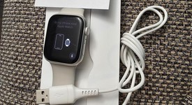 Good
													Apple Watch Series 8 45mm - Silver, A2771 - GPS, Aluminum, photo 2 of 4