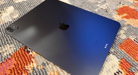 Mint
													Apple iPad Pro 13" (M4) 2024 - Wi-Fi, Black, 256 GB, 8 GB, A2925, Standard Glass, photo 4 of 13