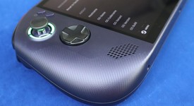 Mint
													Lenovo Legion Go S - AMD Ryzen Z2 Go, Black, 512 GB, 16 GB, photo 2 of 10