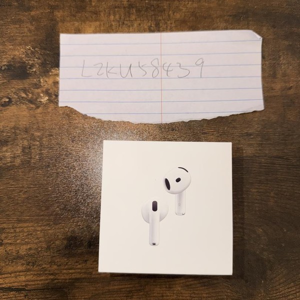 Apple AirPods 4th Gen - Active Noise Cancellation
