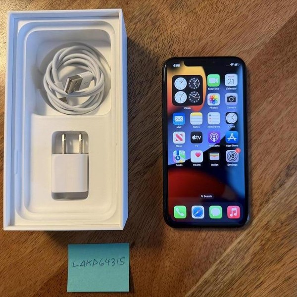 Apple iPhone X - Unlocked, 256 GB, Gray, A1865