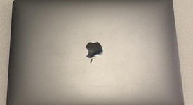 Good
													MacBook Air 2018 - 13" - I5, Gray, 256 GB, 8 GB, photo 2 of 10