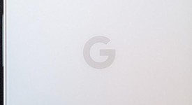 Mint
													Google Pixel 9a - Unlocked, Porcelain, 128 GB, 8 GB, photo 4 of 8