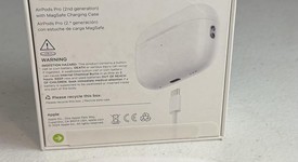 New
													Apple AirPods Pro 2 - USB-C, photo 2 of 4