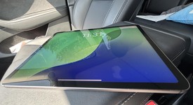Good
													Apple iPad Pro 11" 2nd Gen 2020 - Unlocked, Gray, 128 GB, A2068, photo 6 of 6