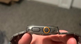 Good
													Apple Watch Ultra 49mm - Unlocked, Titanium, A2622, photo 3 of 8