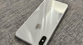 Good
													Apple iPhone Xs Max - Unlocked, Silver, 256 GB, A1921, photo 3 of 5