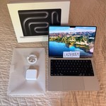 Mint MacBook Pro 2026 - 14 inch (M5) - 1 TB, Silver, 24 GB, Apple M5 Pro 15-core (16-core GPU), Standard Display