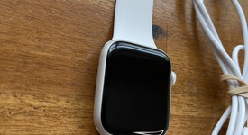 Mint
													Apple Watch SE 2nd Gen 44mm - Silver, A2723 - GPS, Aluminum, photo 2 of 7