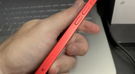 Good
													Apple iPhone 13 - Unlocked, Red, 128 GB, A2482, photo 3 of 6