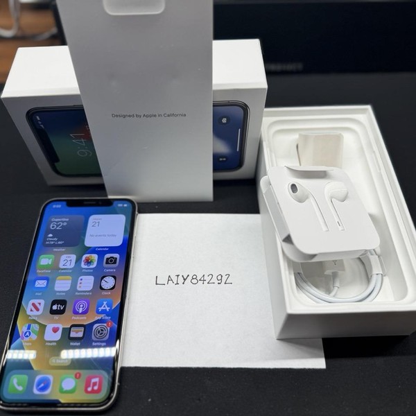 Apple iPhone X - Unlocked, 256 GB, Silver, A1901, GSM