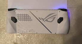 Mint
													Asus ROG Ally 7" - Z1, White, 512 GB, 16 GB, Ryzen Z1, photo 4 of 7