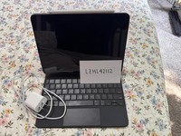 Apple iPad Pro 11" 4th Gen 2022