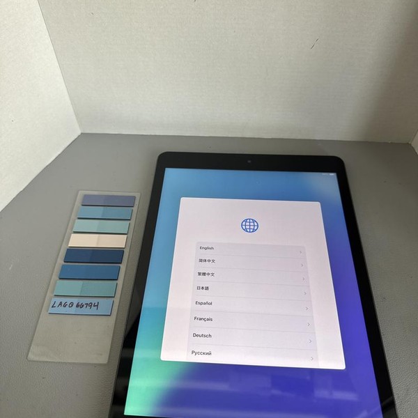 Apple iPad (9th Gen) - Wi-Fi, 64 GB, Gray, A2602