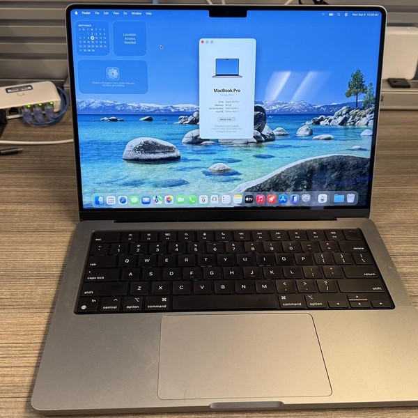 MacBook Pro 2021 - 14 inch - 512 GB, Gray, 16 GB, Apple M1 Pro 8-core