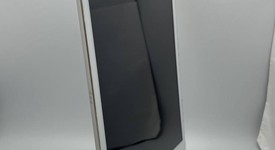 Mint
													Apple iPad 8th Gen - Unlocked, Silver, 32 GB, A2428, photo 2 of 6