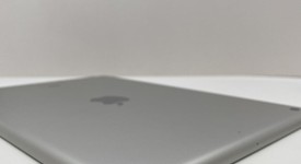 Good
													Apple iPad 9th Gen - Wi-Fi, Silver, 64 GB, A2602, photo 4 of 5