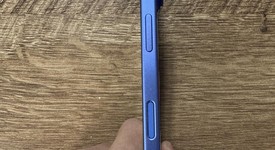 Fair
													Apple iPhone 16 - Verizon, Ultramarine, 128 GB, A3081, photo 4 of 6