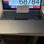 Good MacBook Air 2020 - 13 inch - 128 GB, Gray, 8 GB, Intel Core i3