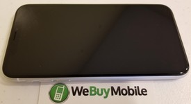 Good
													Apple iPhone Xr - AT&T, White, 64 GB, A1984, photo 1 of 7